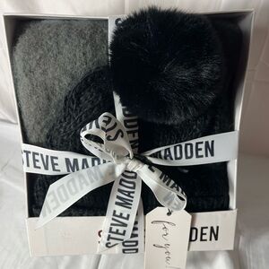 Cozy & Warm Steve Madden Ladies Hat & Scarf Set